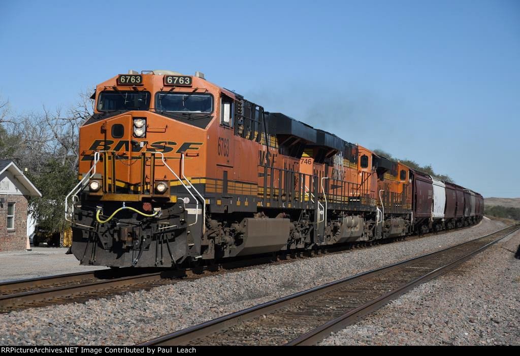 Westbound grain train